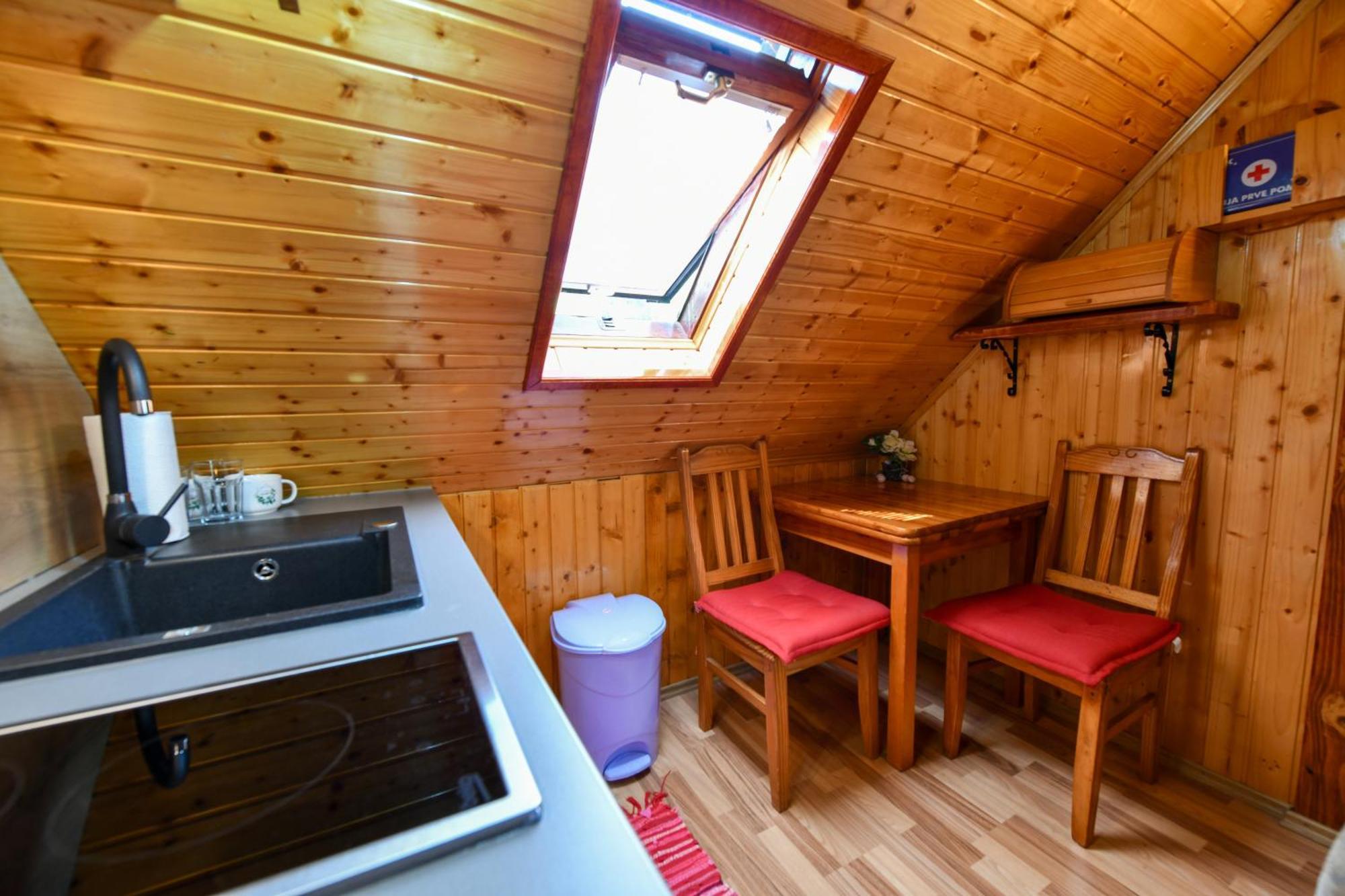 Guest House Martin Korana エクステリア 写真