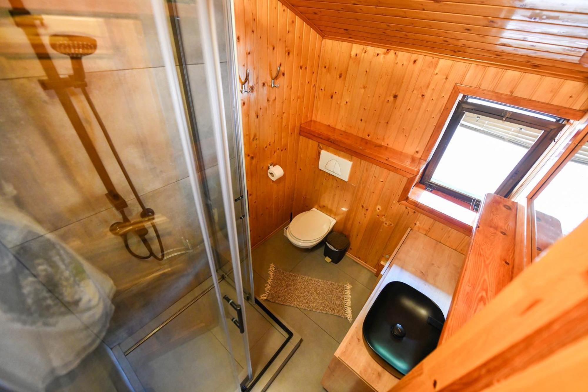 Guest House Martin Korana エクステリア 写真